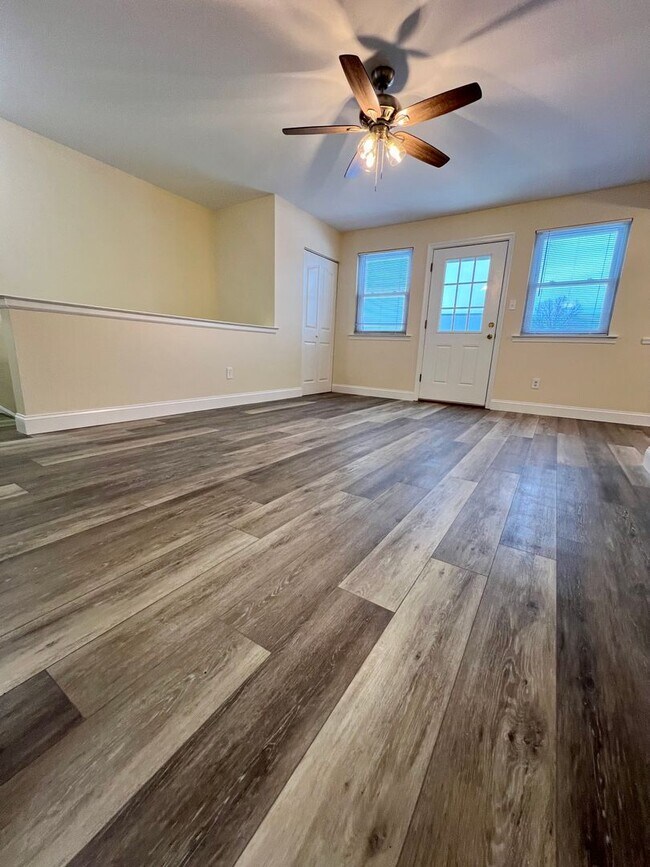 Photo - Washington Pl 246-247 Unit 247