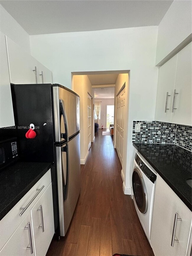 911 Meridian Ave Unit 206