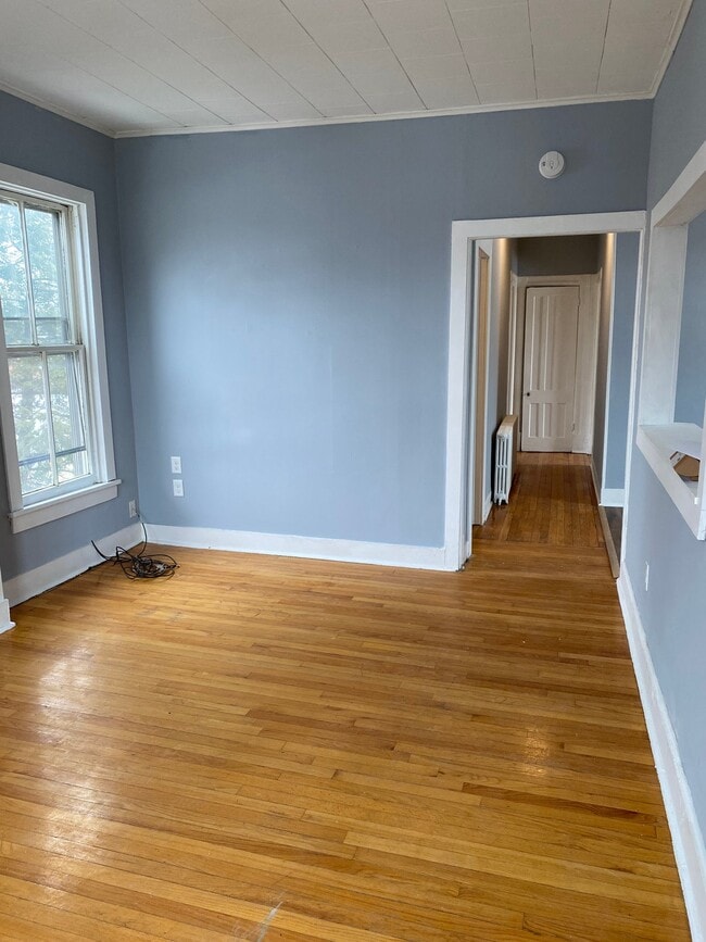 1440 1st Ave Unit 3R