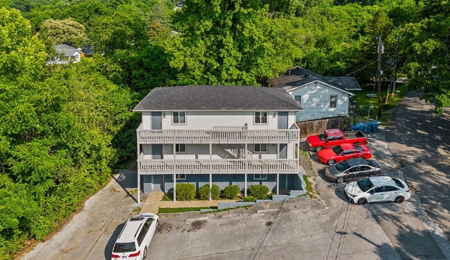 Building Photo - 105 P' Poole Ave #101: Red Bank 1Bed/1Bath Apartment w/ Laundry Unit 101