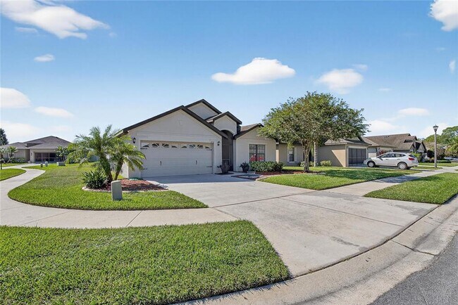 Photo - 2133 Geneva Dr