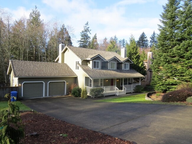 Building Photo - Wonderful 3 Bedroom, 2.5 Bath Home in Gig Harbor