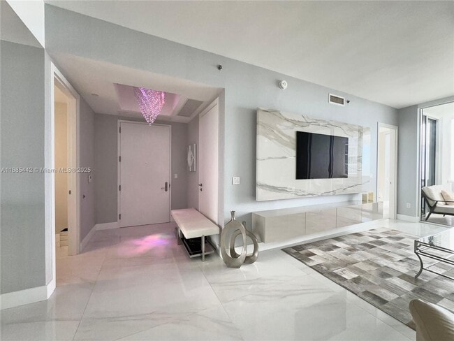 Building Photo - 15901 Collins Ave Unit 2406