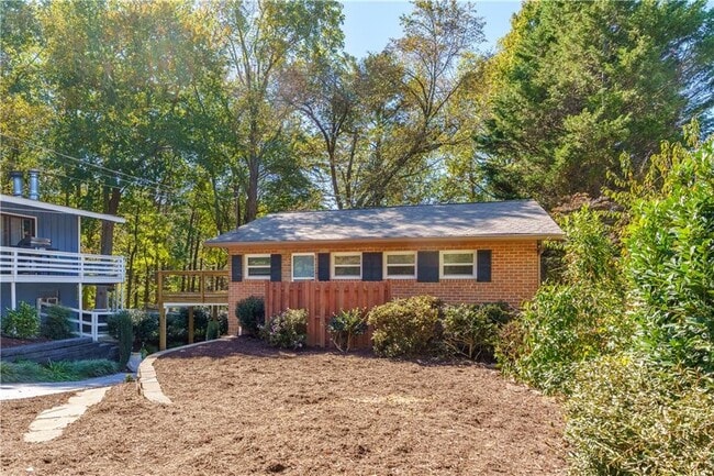 Photo - 5580 Williams Shores Dr