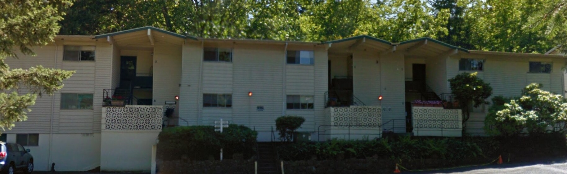 Sharrita Villa Apartments Portland, OR