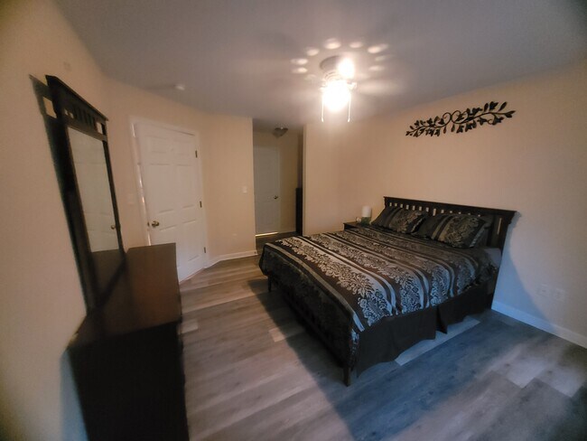 Photo - 3350 Club Villas Dr Unit 2006