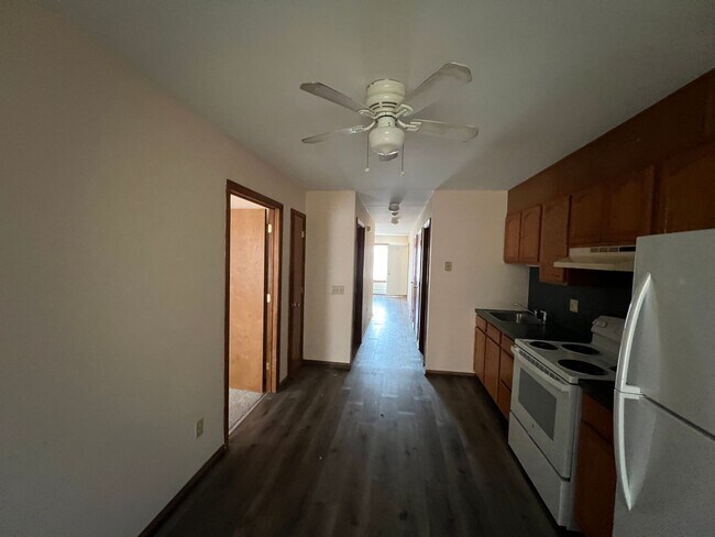 Photo - 201-215 1st Street Unidad 215 #1