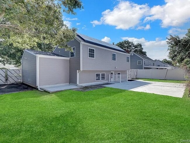 Building Photo - 307 Peachtree Cir