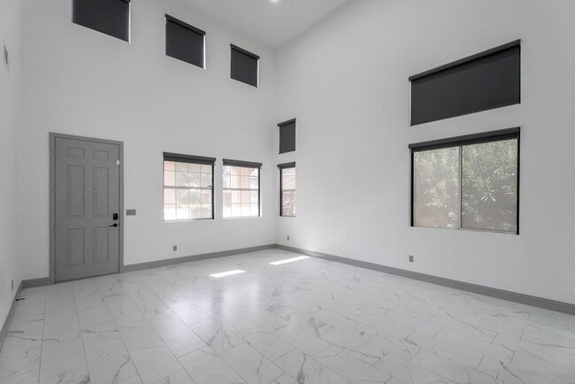 Photo - 9796 Altadena St