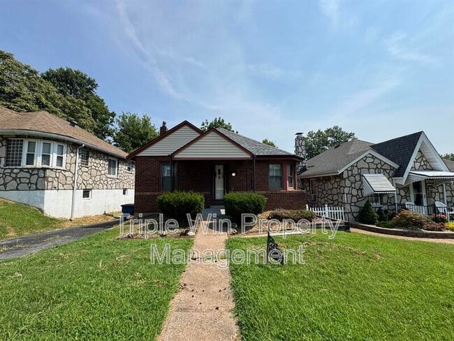 Building Photo - 6905 Woodrow Ave Rental