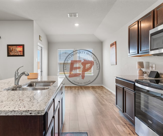 Photo - 7208 Guadalupe Rd