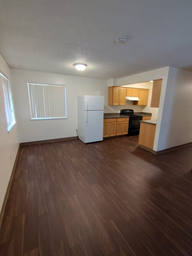 Oak Manor Apartments
