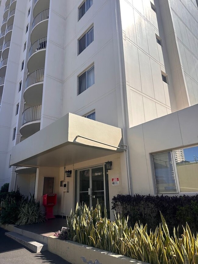 Photo - Moanalua Armstrong Unidad Moanalua Armstrong