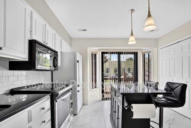 Photo - 620 Walker Ave