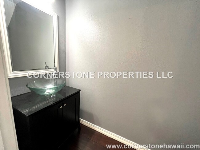 Photo - 92-1123-1123 Panana St