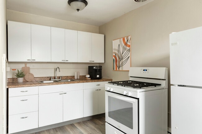 Cocina - Cleveland Terrace Apartments