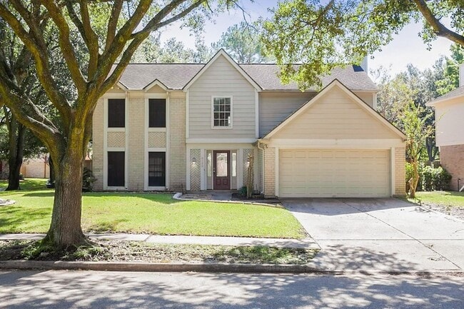 Building Photo - 8130 Sunny Ridge Dr