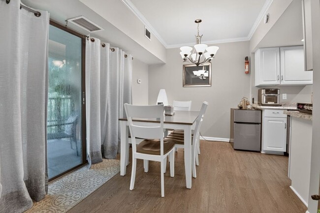 Photo - 11645 Stoneview Square Unidad 21C
