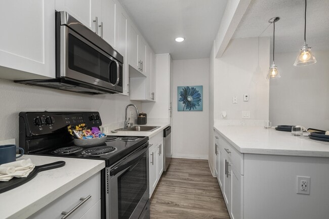 Pinecrest Apartments