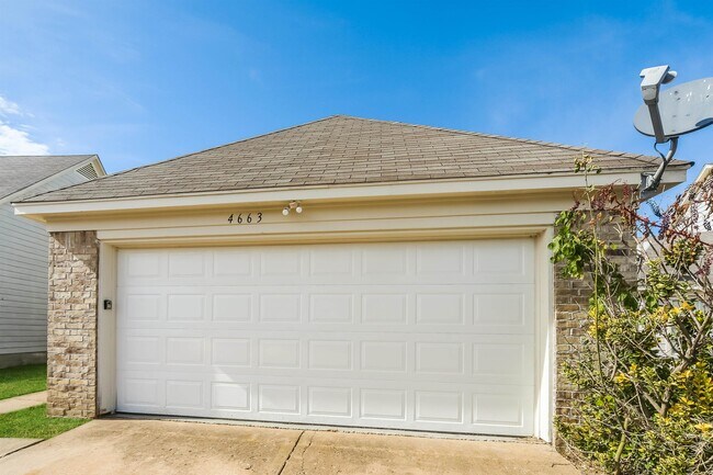 Photo - 4663 Royal View Dr