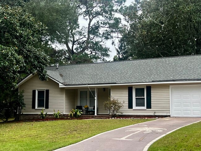 Photo - 1234 Island View Dr