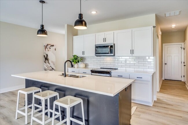Photo - Fox Creek-Maggie Plan