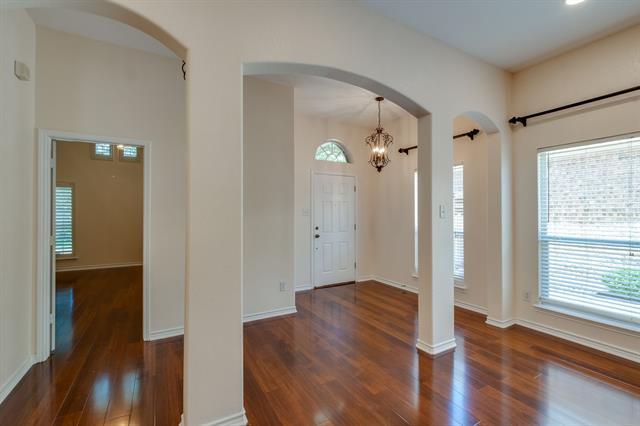 Photo - 7728 Lancaster Gate