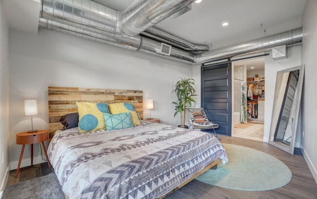 Photo - 3198 Blake St Unidad 306