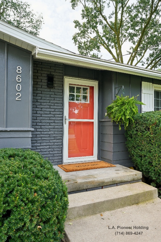 Photo - 8602 Urbandale Ave