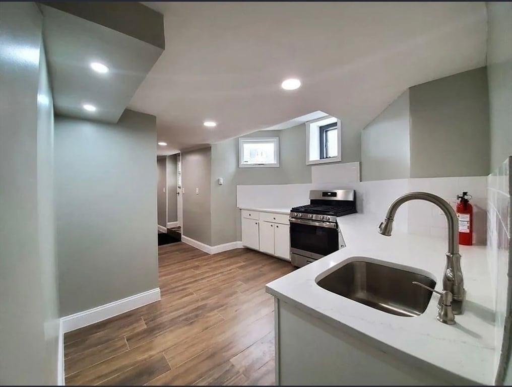 Photo - 25 Cary Ave Unidad B