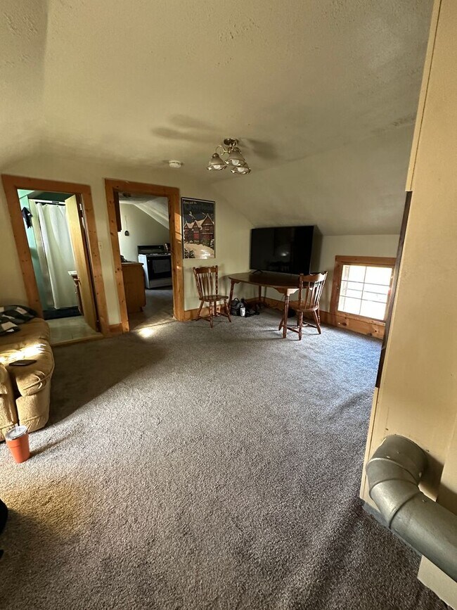 Photo - 1016 Zeisler St Unit 1016