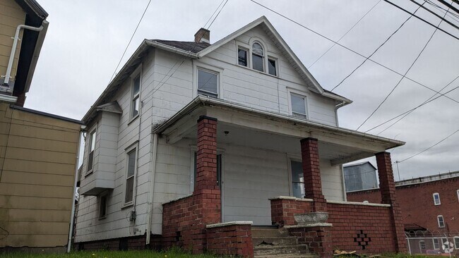 Building Photo - Charming 3 bedroom, 1 bathroom house locat...