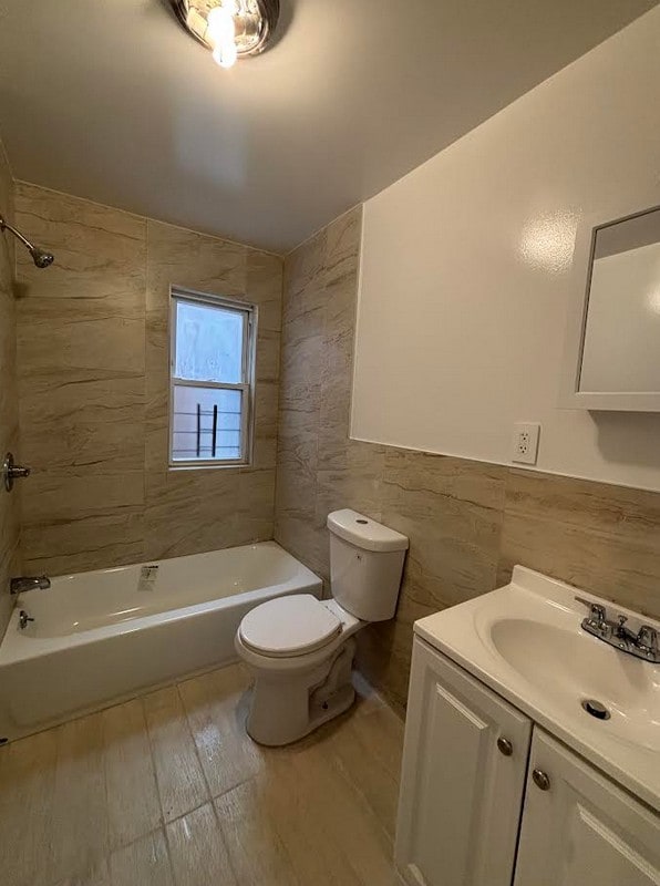 Photo - 10-59-59 McBride St Unit 2