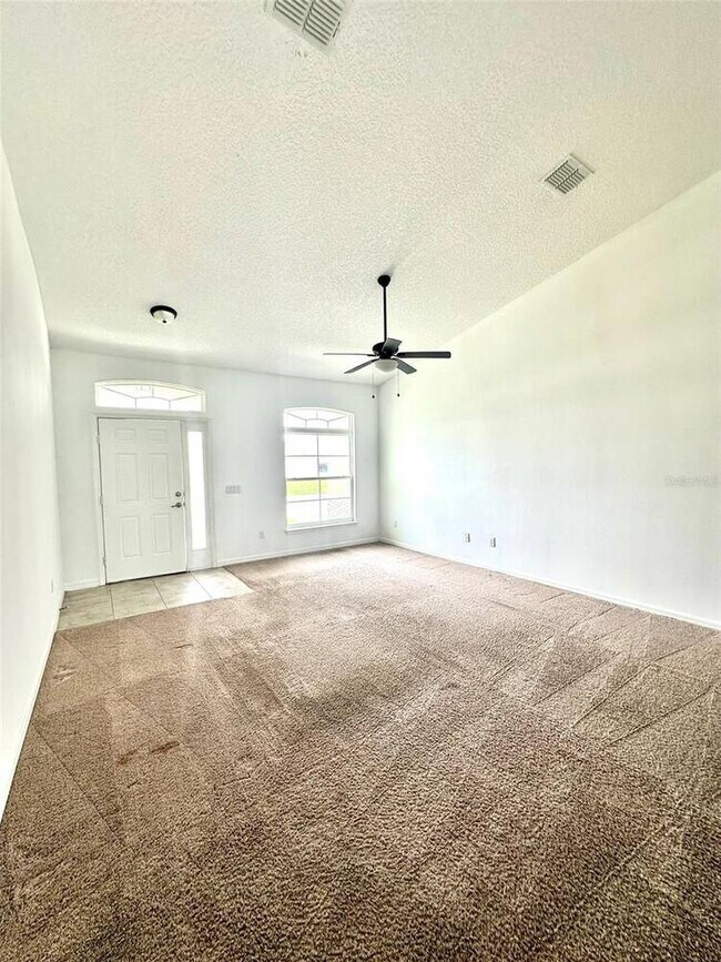 Photo - 102 Aurelia Ct