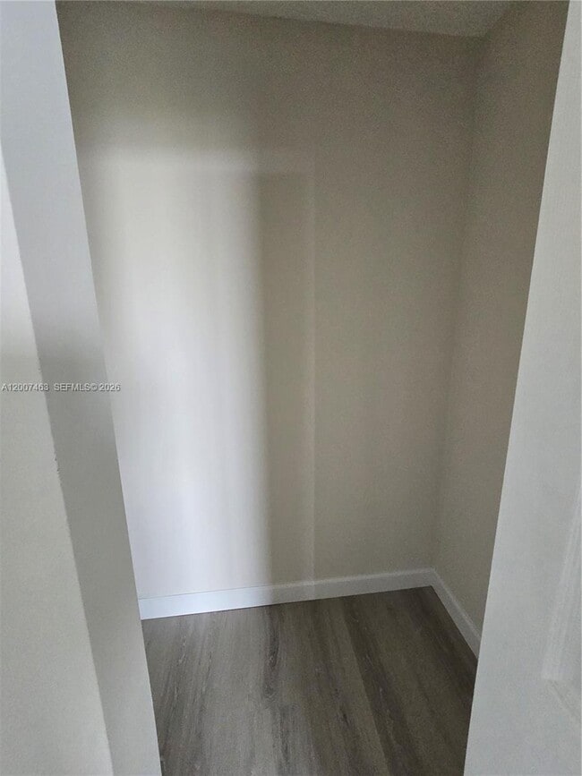 Photo - 100 Bayview Dr Unit 1420