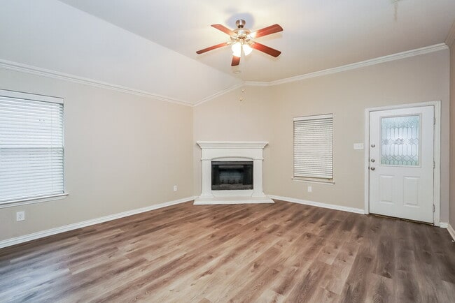 Photo - 7413 Errandale Dr