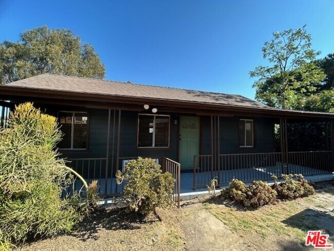 Building Photo - 2755 1/2 Angus St Rental