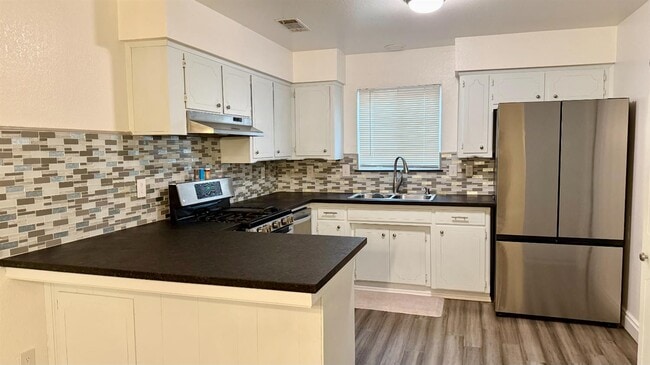 Photo - 2123 Cottonwood Ct