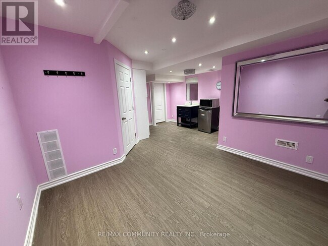 Photo - 11 Barden Crescent