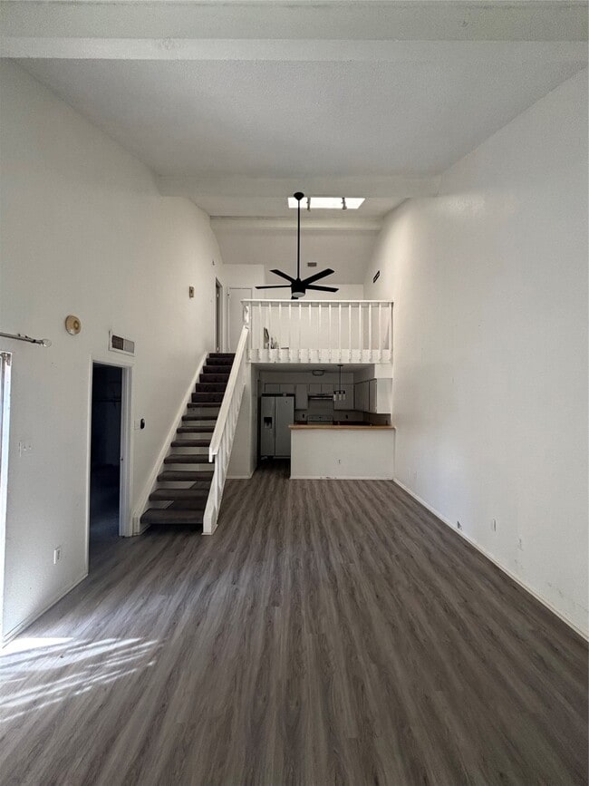 Building Photo - 6347 Cattails Ln Unit 63 Rental