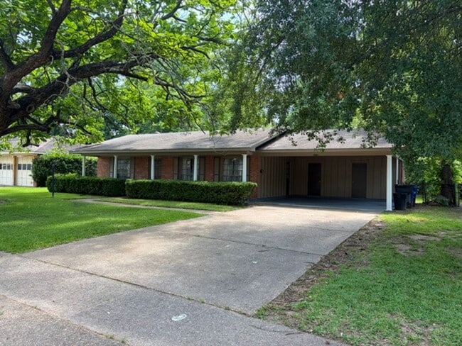 Photo - Gorgeous..Remodeled !