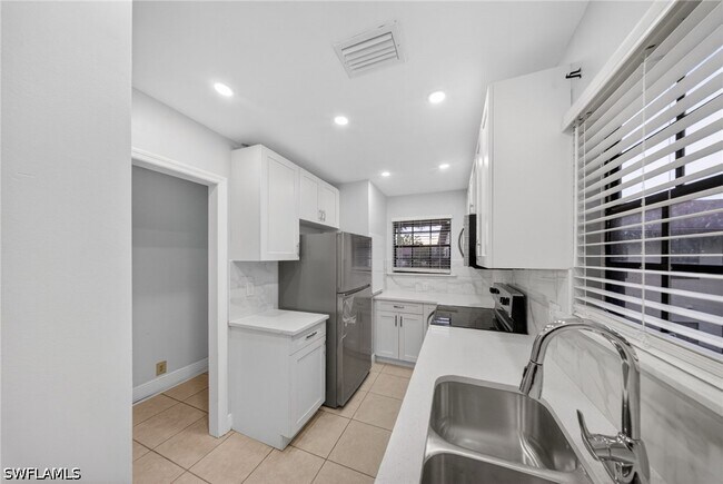 Photo - 5300 Treetops Dr Unit I206