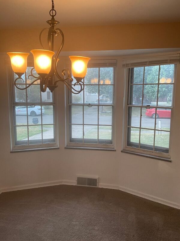 Photo - 907 Golfview Ave