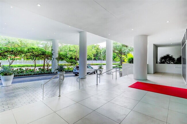 Photo - 4250 Biscayne Blvd Unit 918