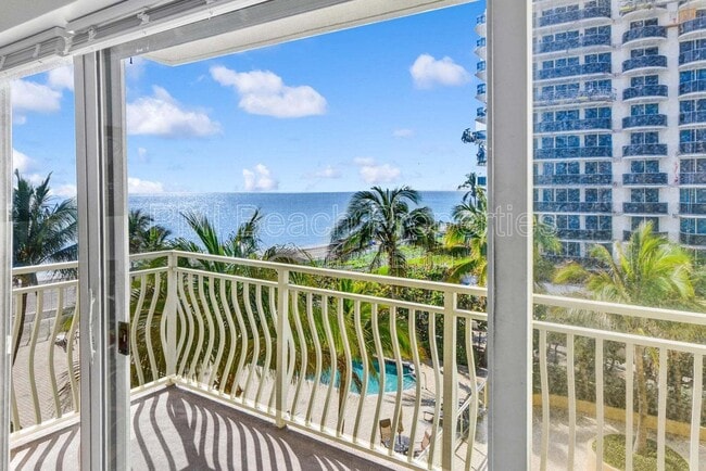 Building Photo - 310 S Ocean Blvd Unit 4030