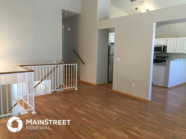 Photo - 5062 W Fairview St