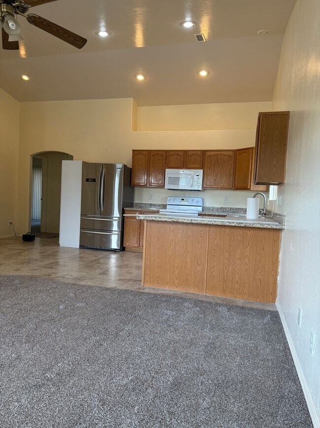 Photo - PM16-00401K: Horseshoe Unit B