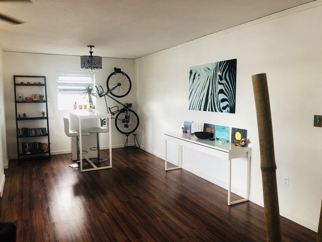 Photo - 7620 Carlyle Ave Unit 501