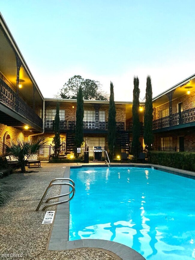 Photo - 2 br, 1.5 bath Condo - 2503 McCue Road 10