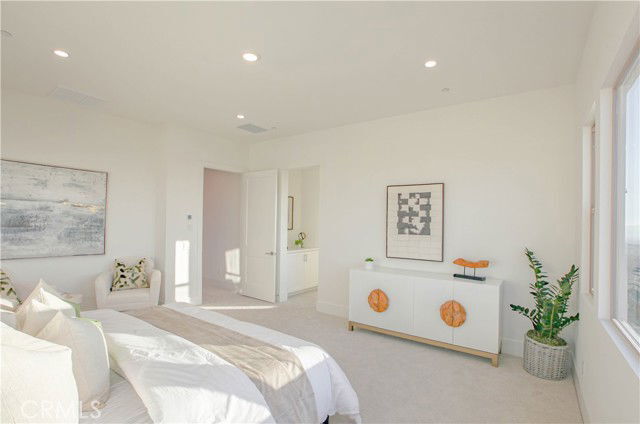 Photo - 137 Oakstone